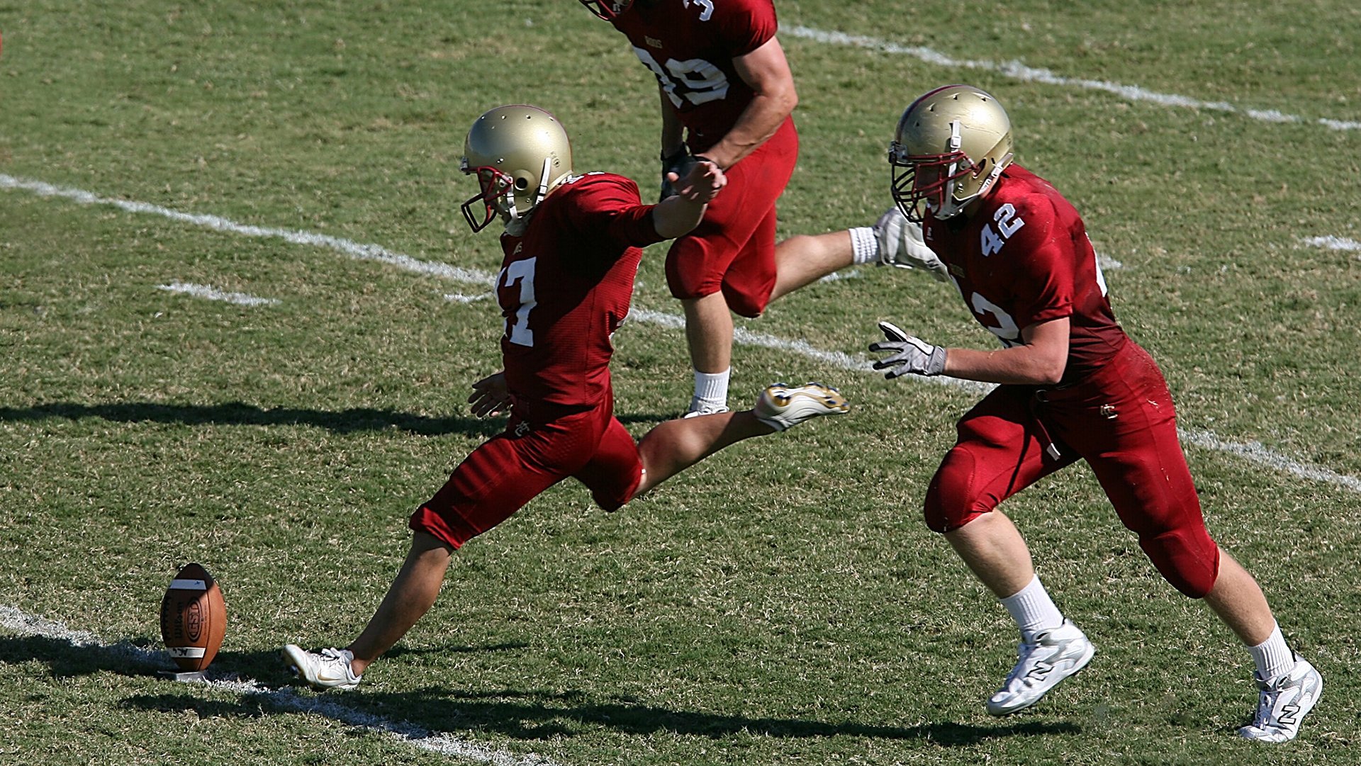泰国马术协会与国际马术联合会合作，举办国际马术交流活动，促进技术交流。